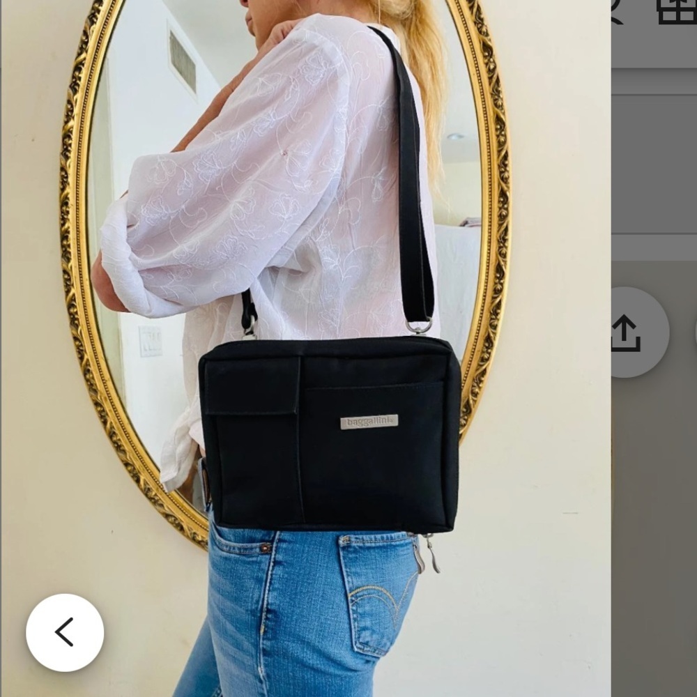 Baggallini Black 4 WAY CONVERTIBLE Fanny Pack Adjustable Strap Crossbody Bag - Picture 3 of 15